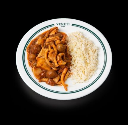 Σουπιές Στιφάδο με Ρύζι